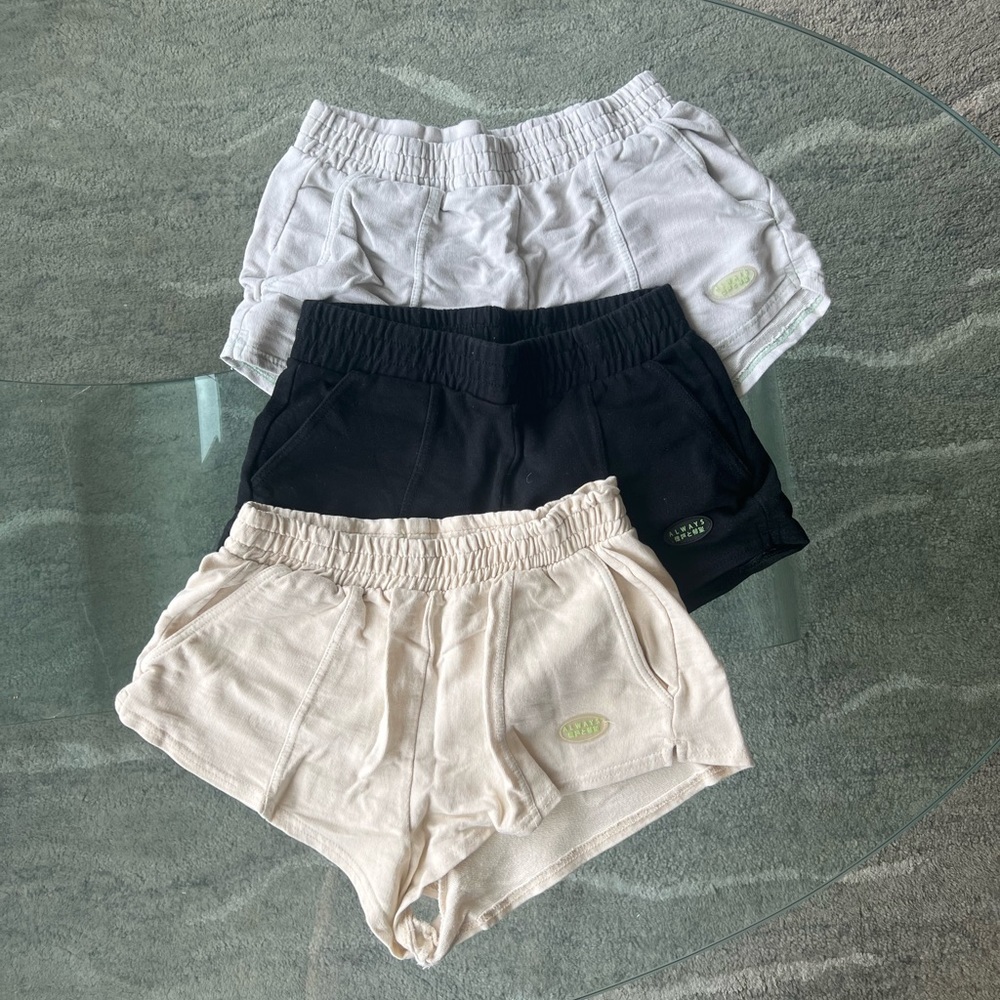 Set of three Bershka sweat short